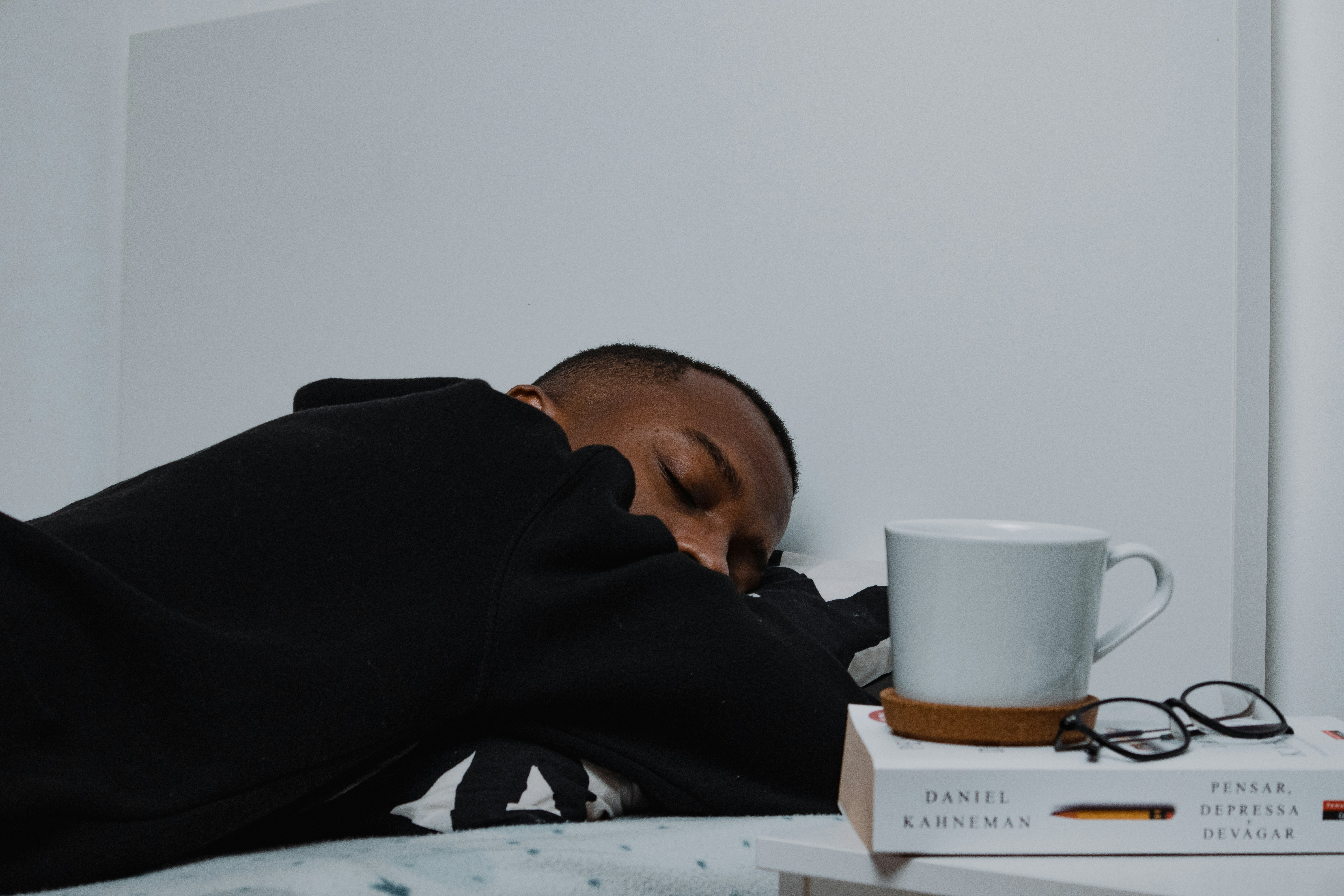 Circadian Rhythms Explained: How Your Internal Clock Affects Sleep